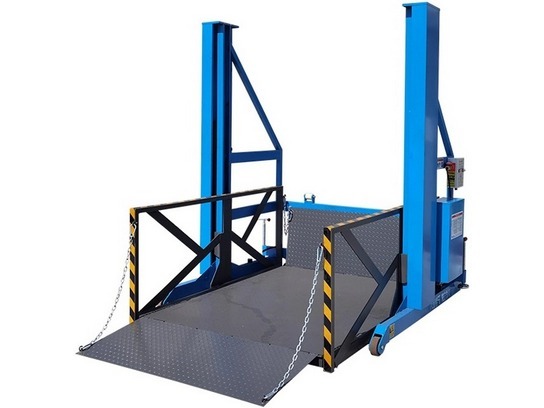 2噸移動(dòng)式裝卸平臺(tái)